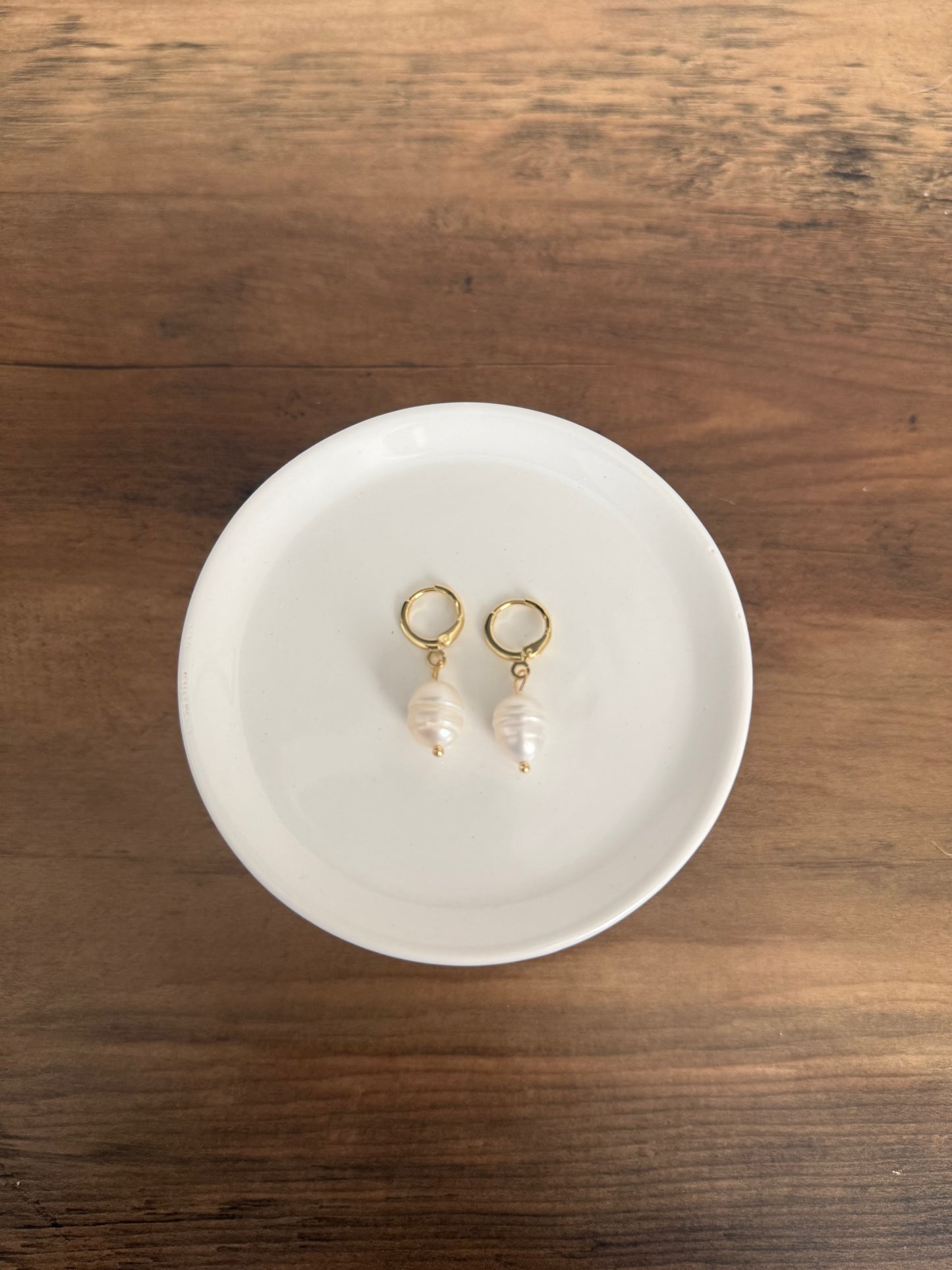Pearl Dangle